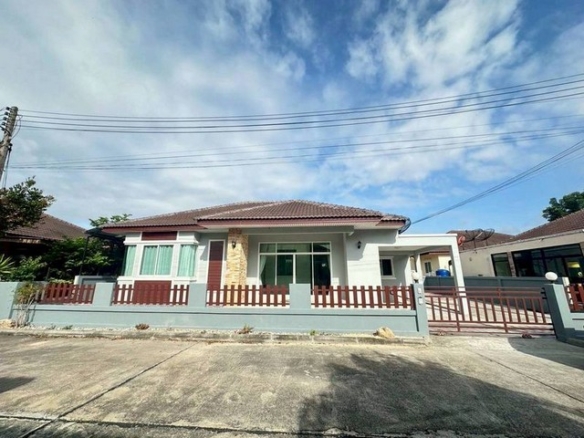 เช่าและVายบ้านเดี่ยวชั้นเดียวใกล้อมตะเฟส8,9 ตกแต่งเฟอร์ครบพร้อมอยู่