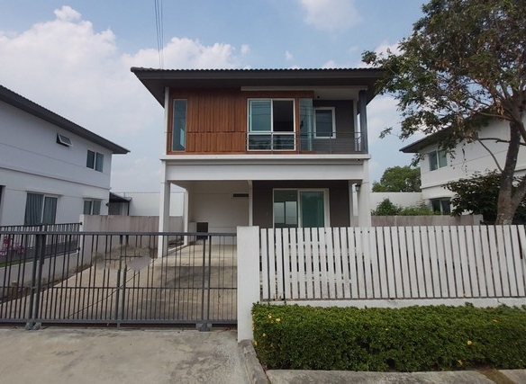 ขายบ้านเดี่ยว หมู่บ้านพฤษ์ลดา วงแหวน-หทัยราษฎร์ คลองสามวา กรุงเทพ