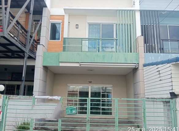 ขายทาวน์โฮม หมู่บ้านเต็มสิริ อเวนิว คลองสามวา กรุงเทพ