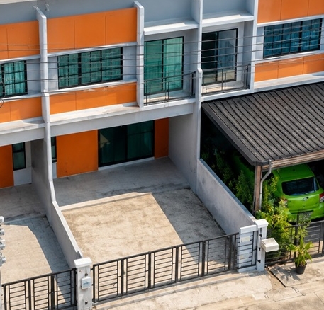 ทาวน์โฮม 2 ชั้นฟังก์ชัน 3 นอน 2 น้ำ รร.นานาชาติบริติชโคลัมเบีย 2 กม. ทำเลกัลปพฤกษ์-สาทร MRTบางแค 2.5กม. 19ตร.ว.150ตร.ม.