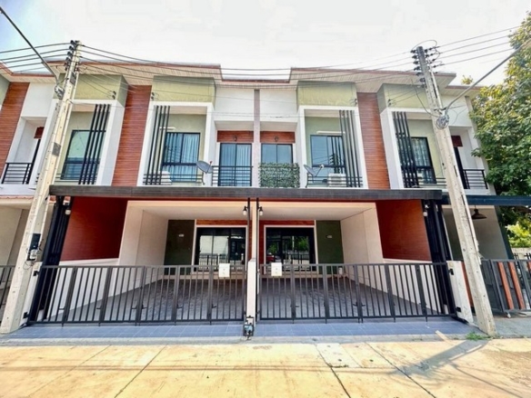 บ้านเช่าพร้อมอยู่ บ้านเช่า ให้เช่าบ้านอรินสิริคันทรี่ฮิลล์ 3นอน 3น้ำ มีเฟอร์ พร้อมอยู่ เลี่ยงหนองมน บางแสนชลบุรี