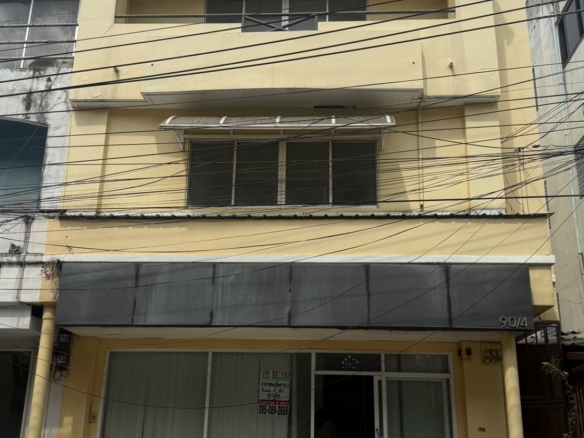 cm ขายอาคารพาณิชย์ 3ชั้น 19ตรว สายไหม 51 โทร 0950892688